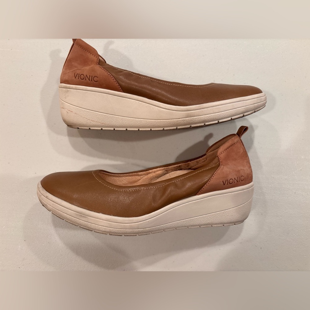 Vionic | ladies Jacey wedge slip on shoes. Size: 8 - Picture 7 of 12